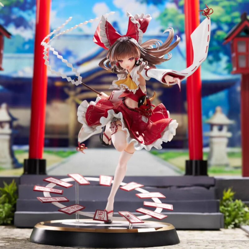 Reimu Hakurei figure